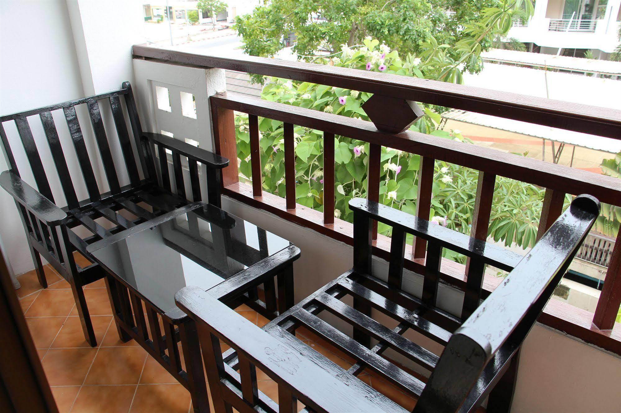 Jomtien Good Luck Apartment Экстерьер фото
